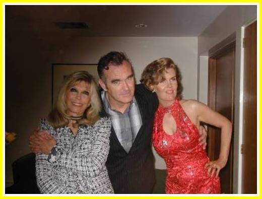 File:Nancy-Morrissey-and-Linder-Backstage-Aces-photo-with-border.jpg